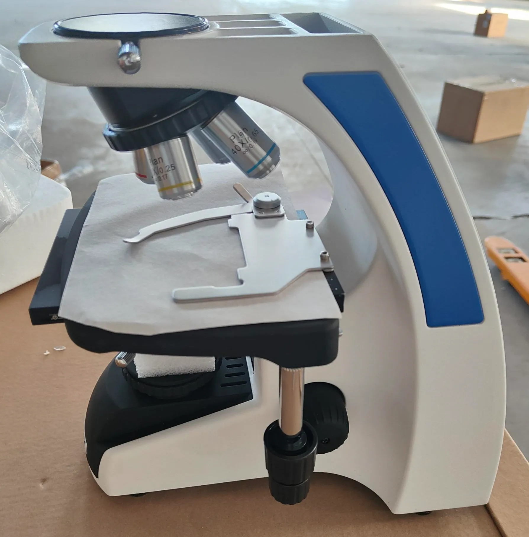 Biological Microscope